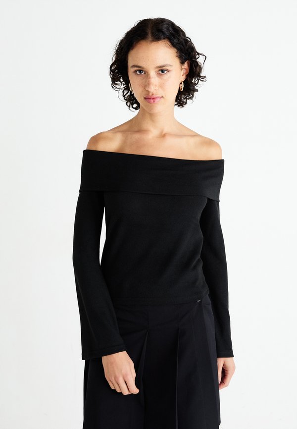 Noisy May NMCITY OFF SHOULDER