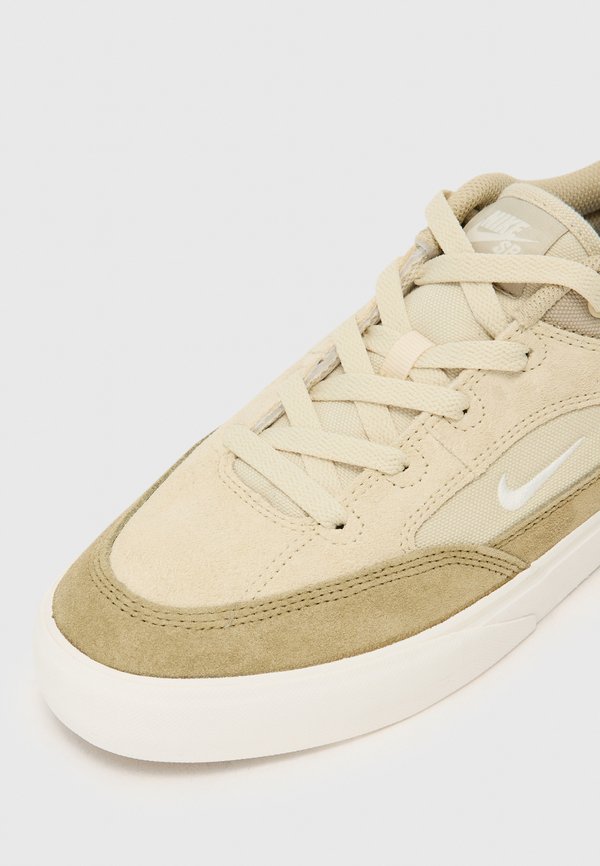 Nike SB MALOR UNISEX