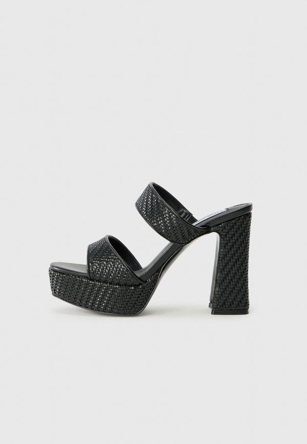 Steve Madden STANCE