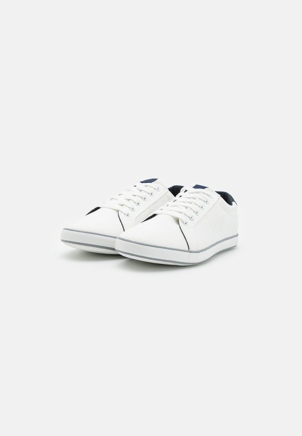 Pier One by Zalando