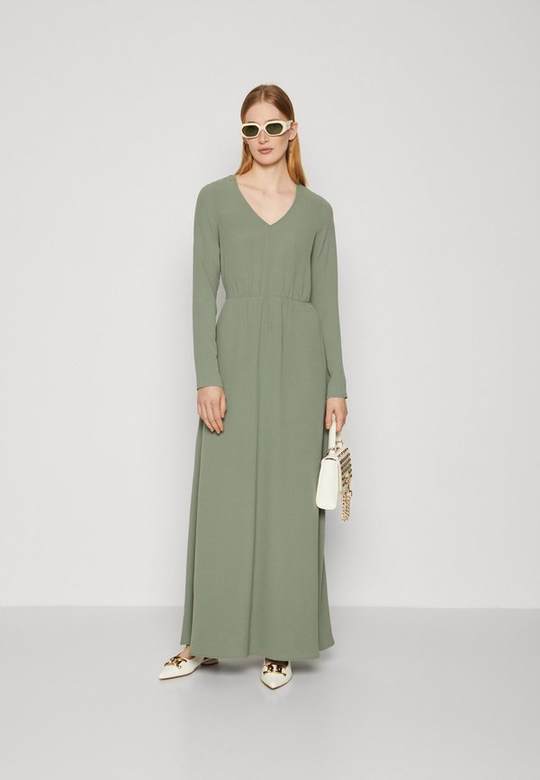 Vero Moda Tall VMALVA V NECK DRESS