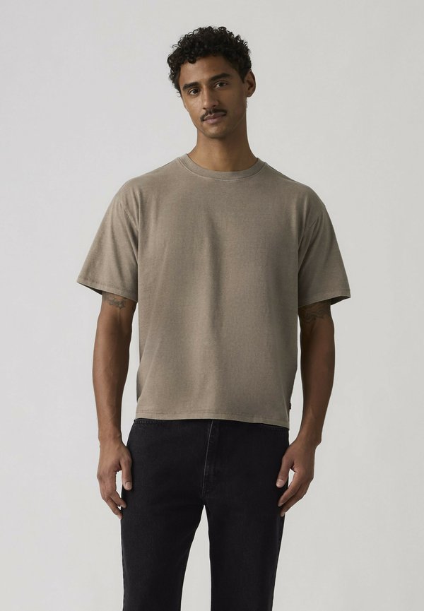 Levi's®