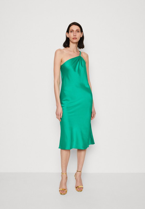 Jarlo MICAELA