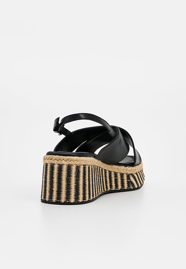 Clarks TESSIAH