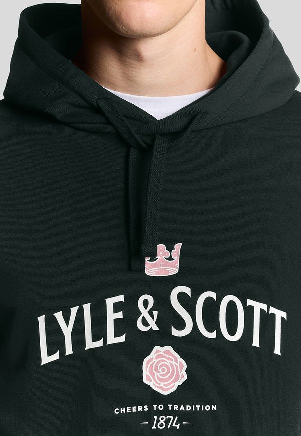 Lyle & Scott MID LAYERS CHEERS TO TRADITION GRAPHIC