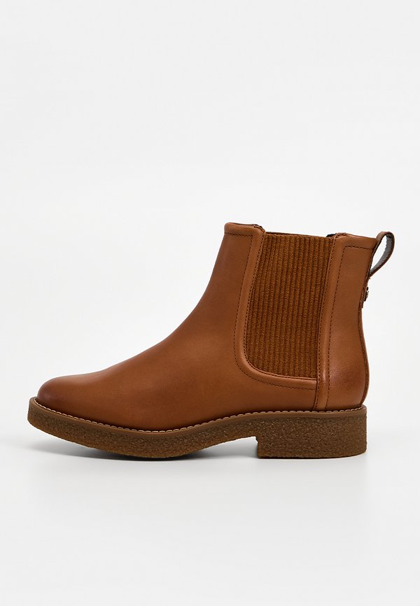 Clarks NELLA TOP