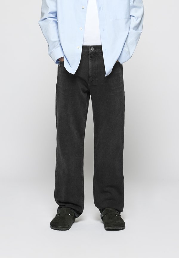 EIGHTYFIVE DISTRESSED