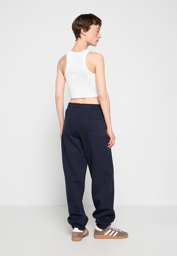 EA7 Emporio Armani