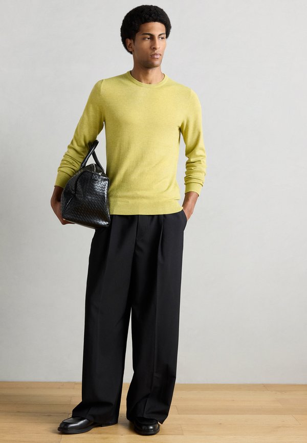 Lindbergh ECOVERO L/S O-NECK