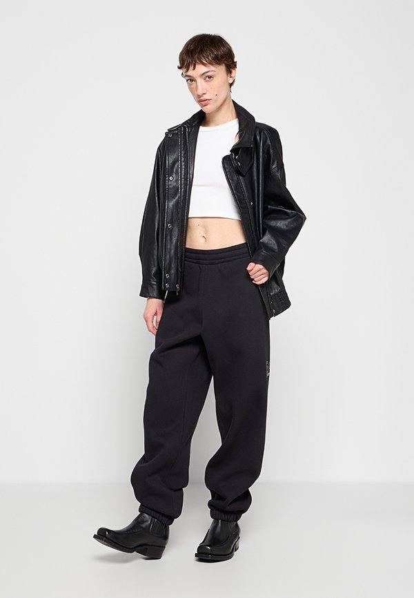 EA7 Emporio Armani
