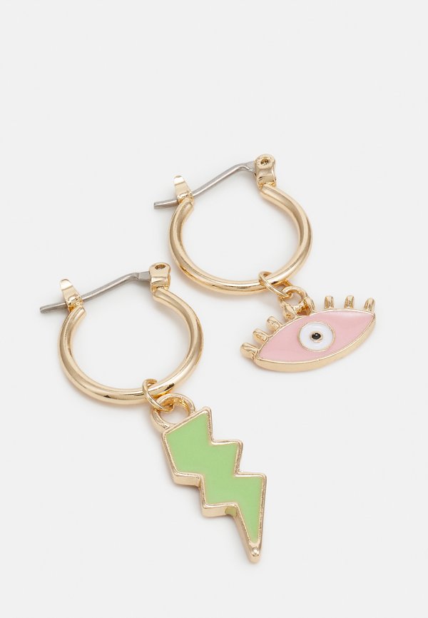 Pieces PCFENA EARRINGS 4 PACK