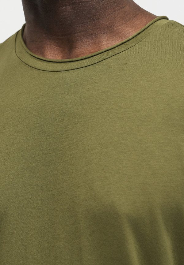 Filippa K ROLL NECK TEE