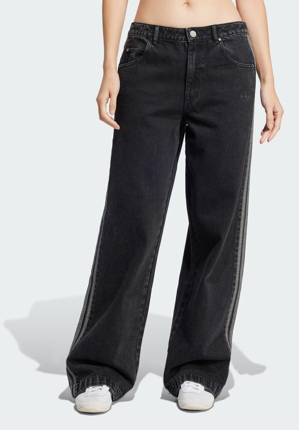 adidas Originals ADICOLOR DENIM 3-STRIPES TRACK PANTS - Straight leg jeans - true black denim
