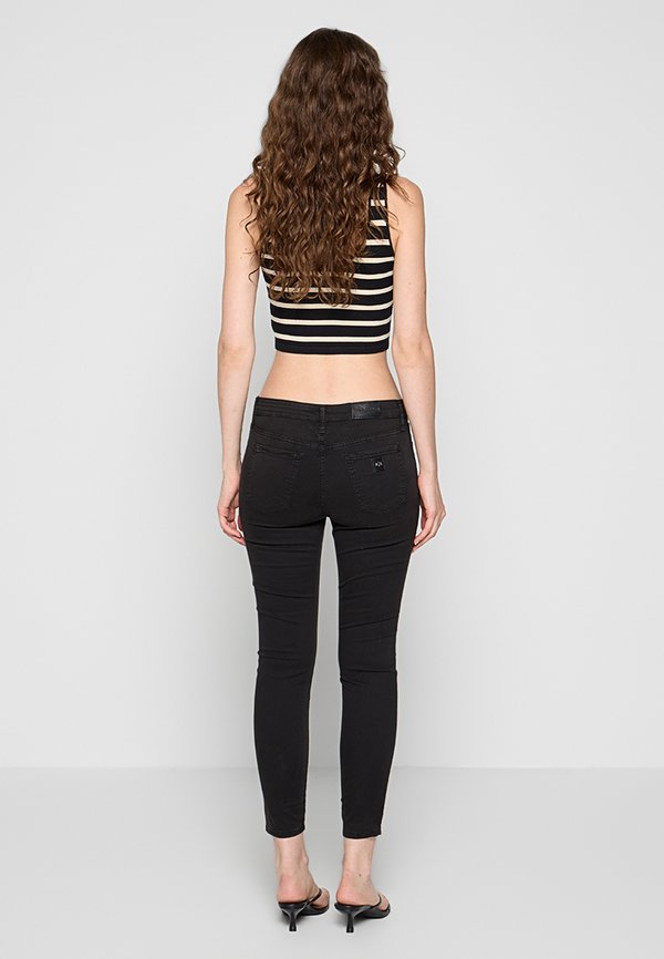 Armani Exchange