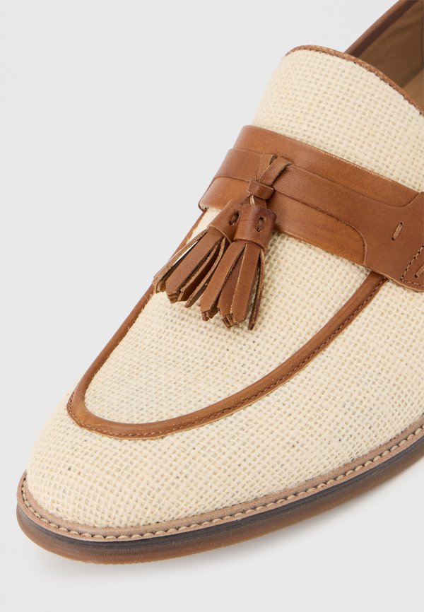 Dune London SOUGHT