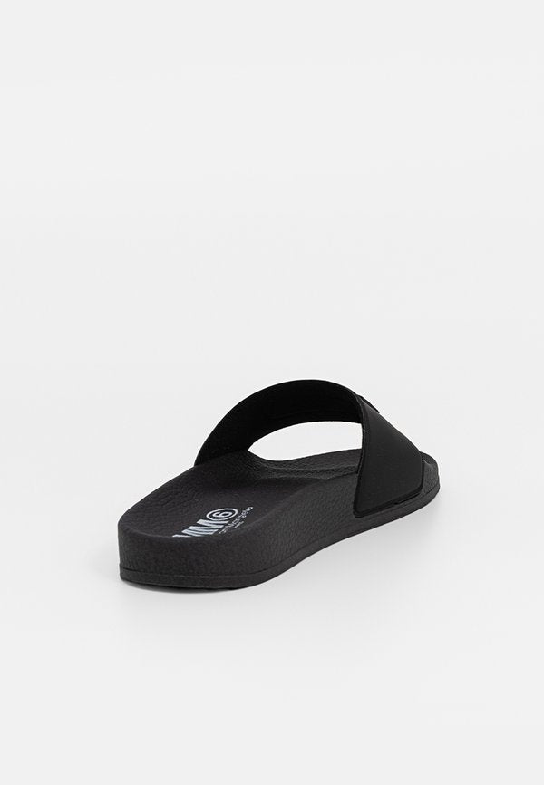 MM6 Maison Margiela
