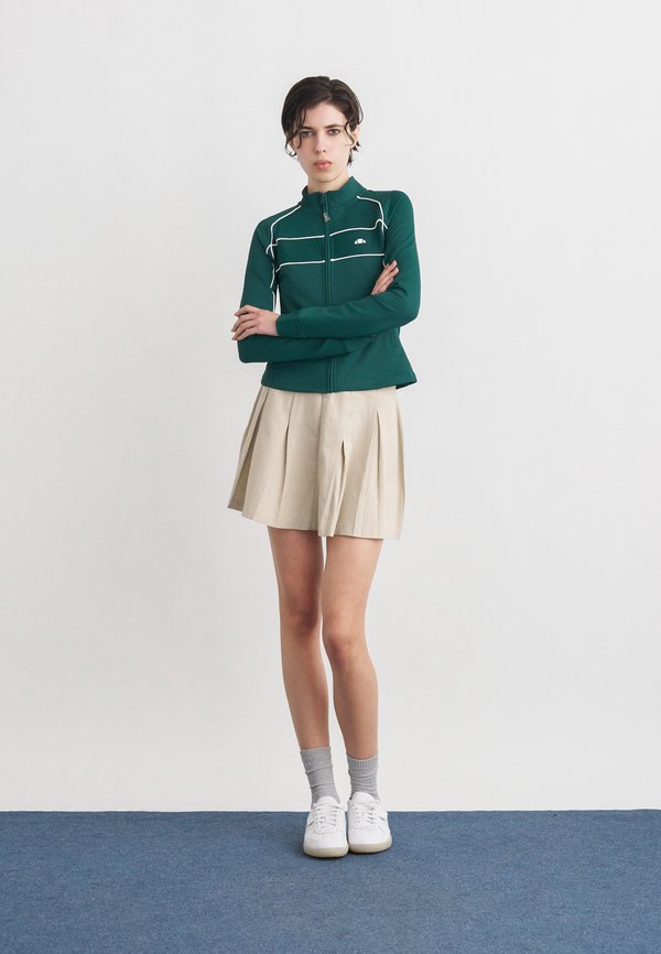 Ellesse THAYN TRACK