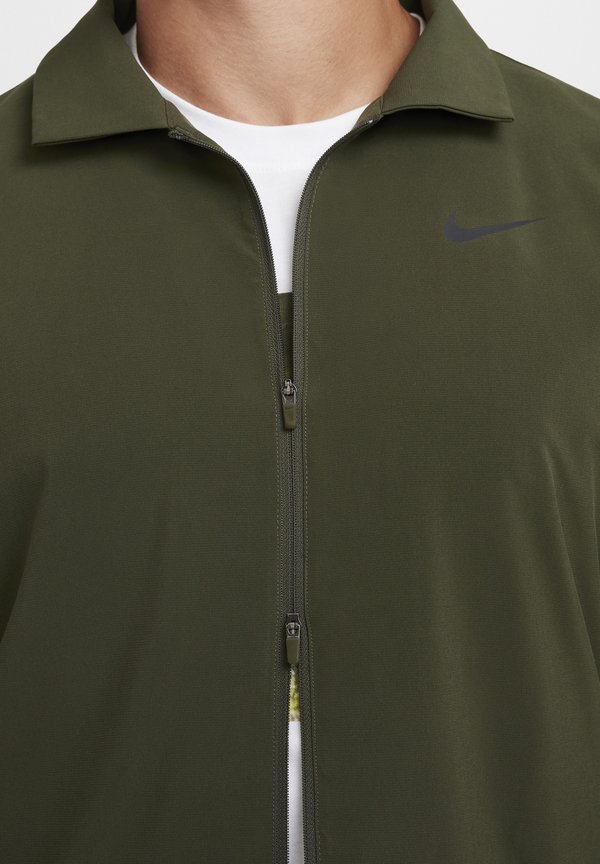Nike Golf TOUR