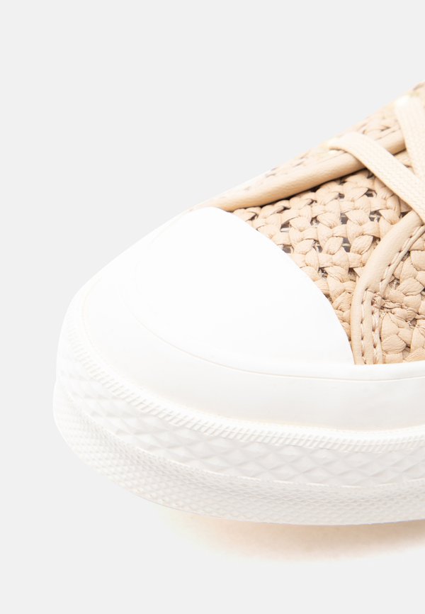 Converse CHUCK 70