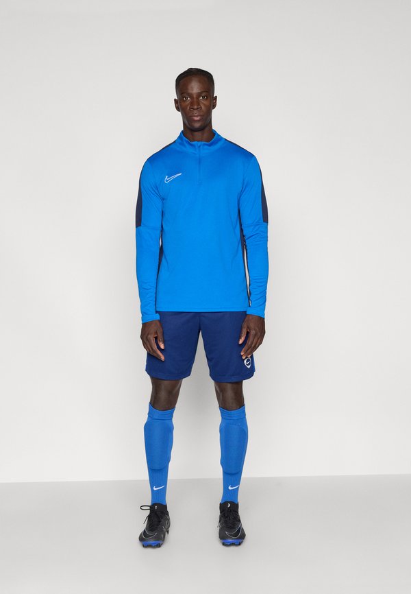 Nike Performance SHORT