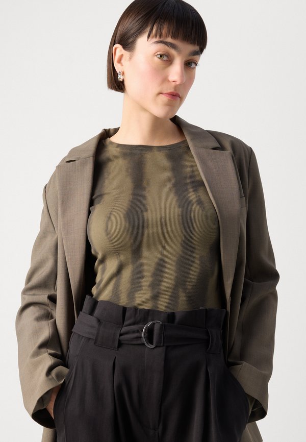 Scotch & Soda DAISY