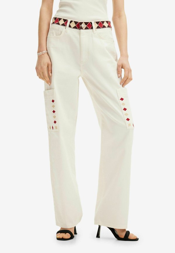 Desigual WITH DIAMOND-SHAPED EDGES