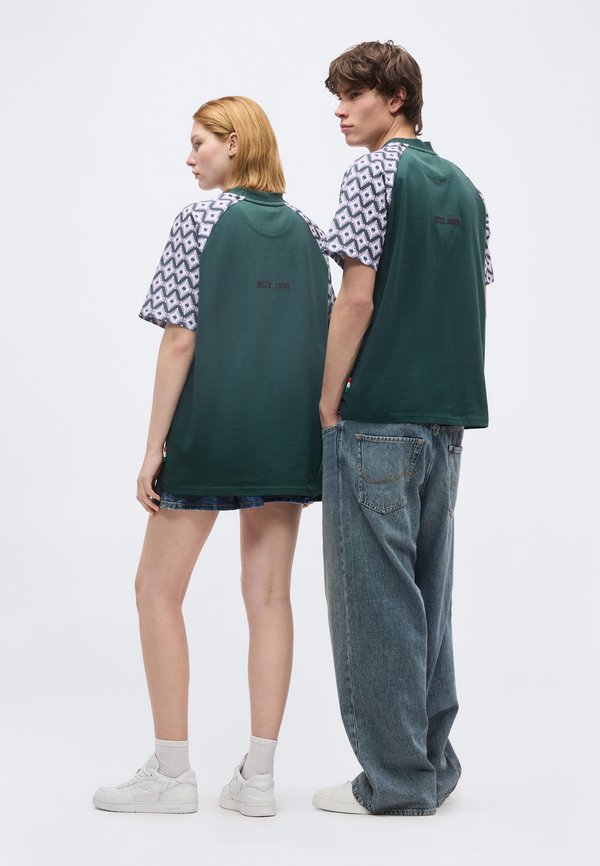 Carlo Colucci MATCH POINT RAGLAN UNISEX