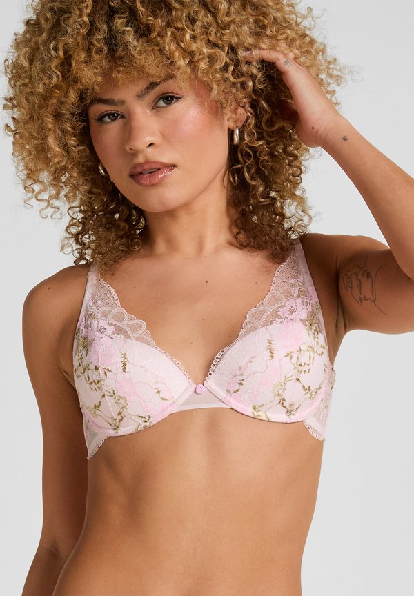 Hunkemöller