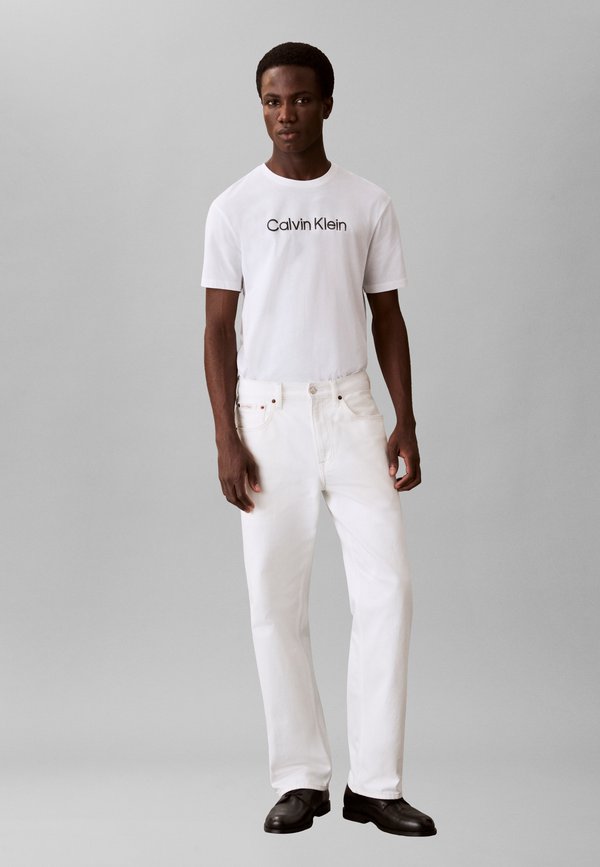 Calvin Klein SPORTSWEAR GRAPHIC TEE