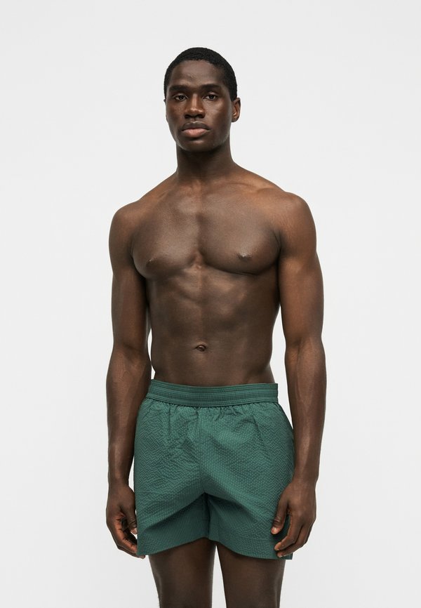 Maison Kitsuné SEERSUCKER
