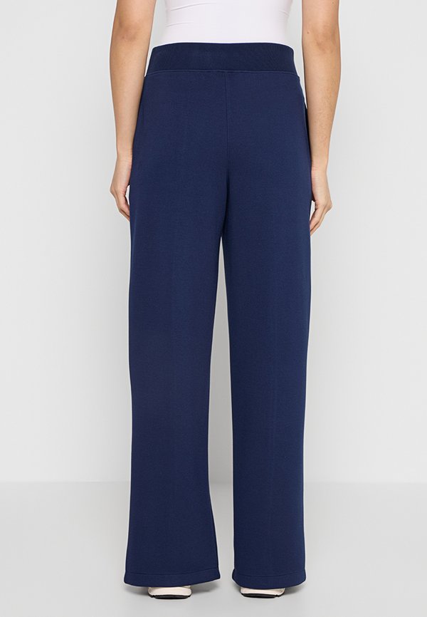 Spanx
