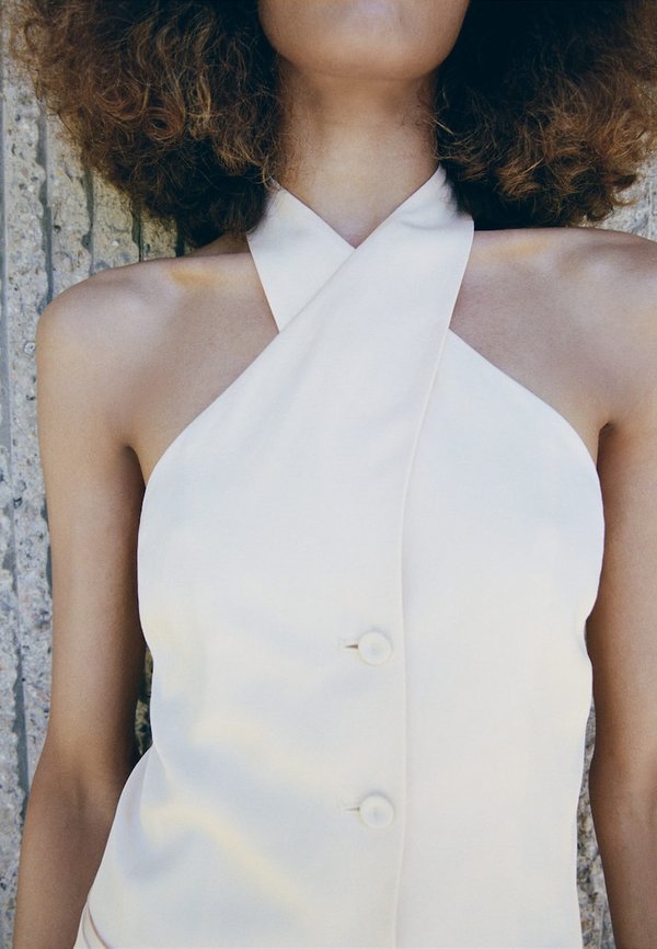 Mango ADULT - Waistcoat - offwhite