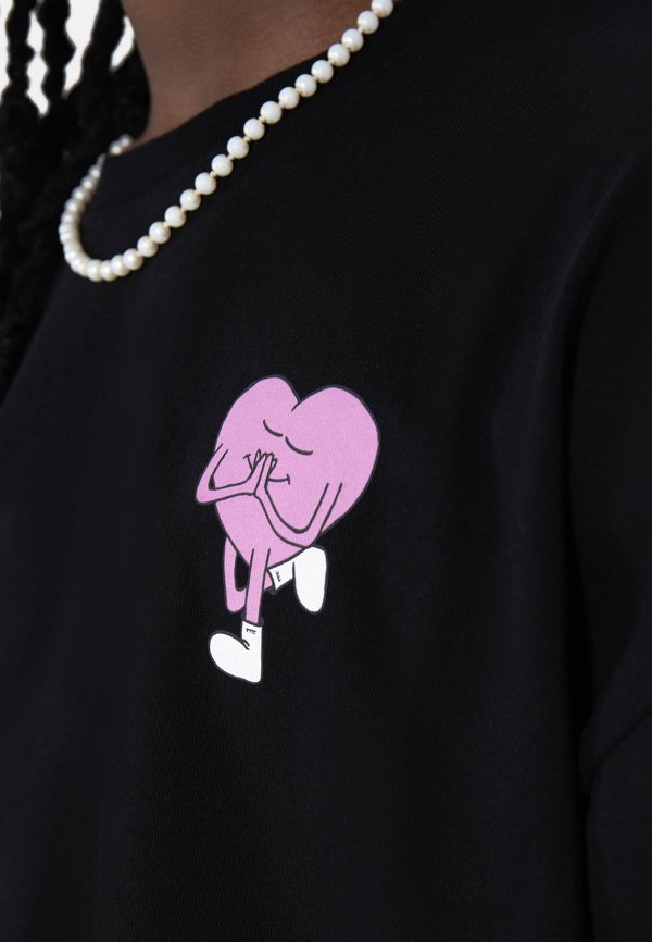 The Tracksuit Club KEEP CHASING UNISEX