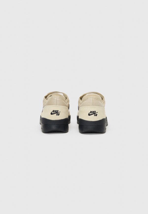 Nike SB PS8 UNISEX