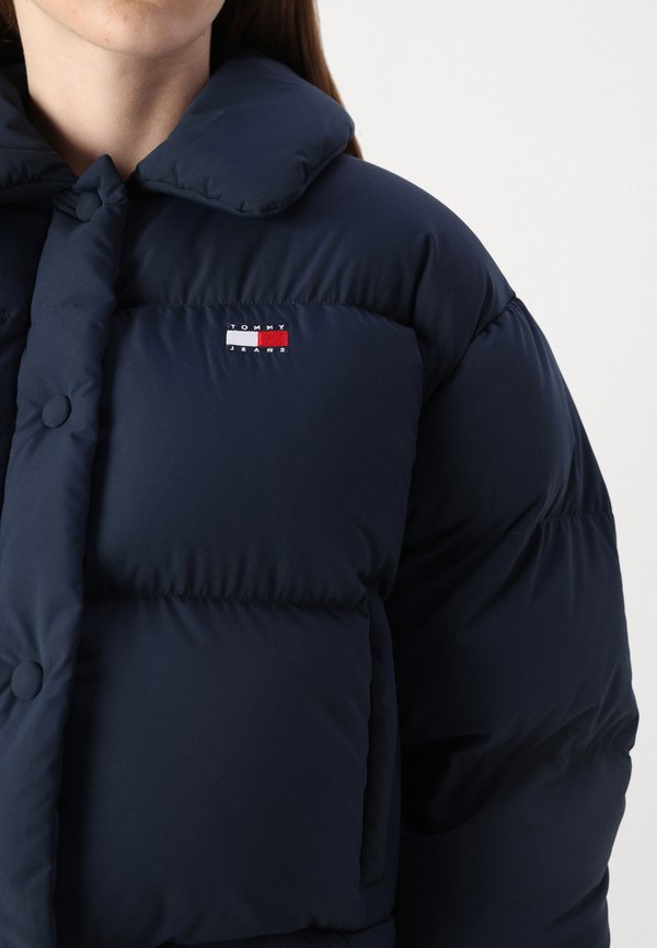 Tommy Jeans  BADGE COLLAR PUFFER