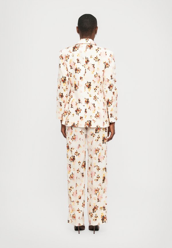Stine Goya EXTURED TAILORING FUNCTIONAL STRUCTURED