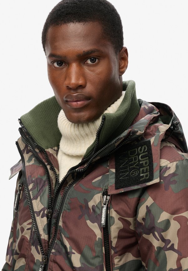 Superdry & Co MOUNTAIN WINDCHEATER
