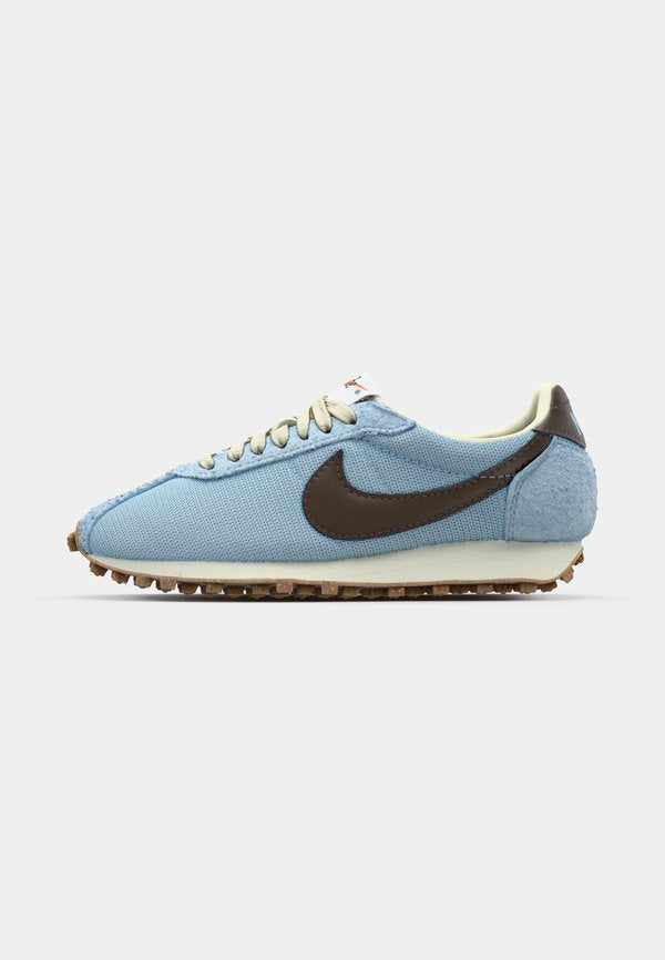 Nike Sportswear LD 1000