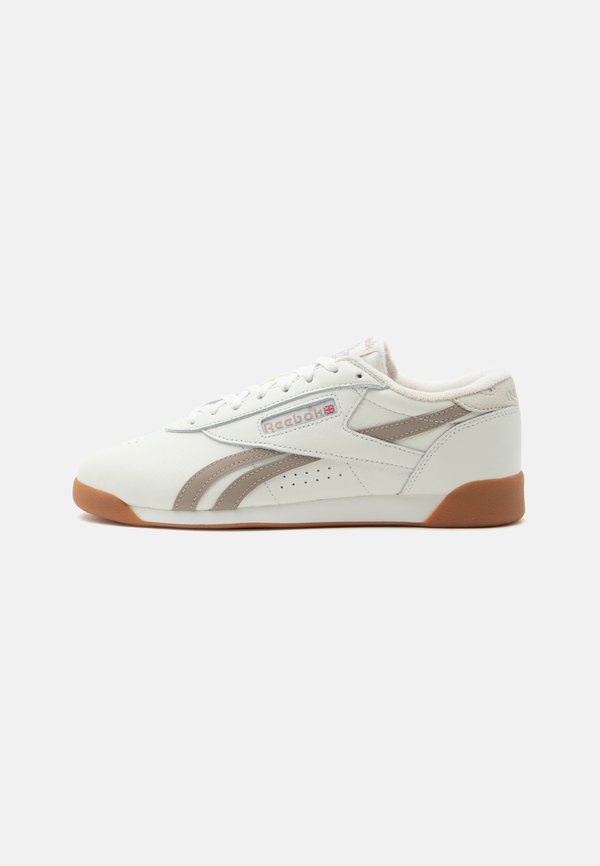 Reebok Classic FREESTYLE LO