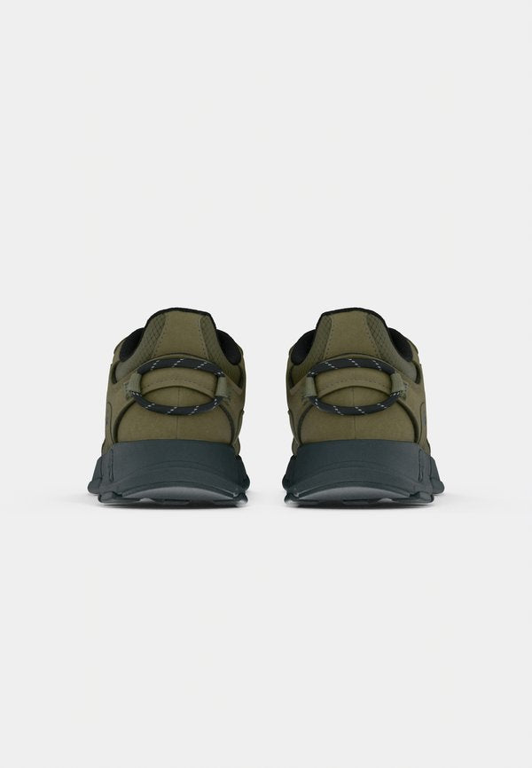 Lacoste NEO 225
