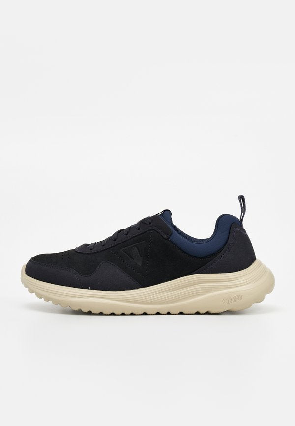 Clarks LT360