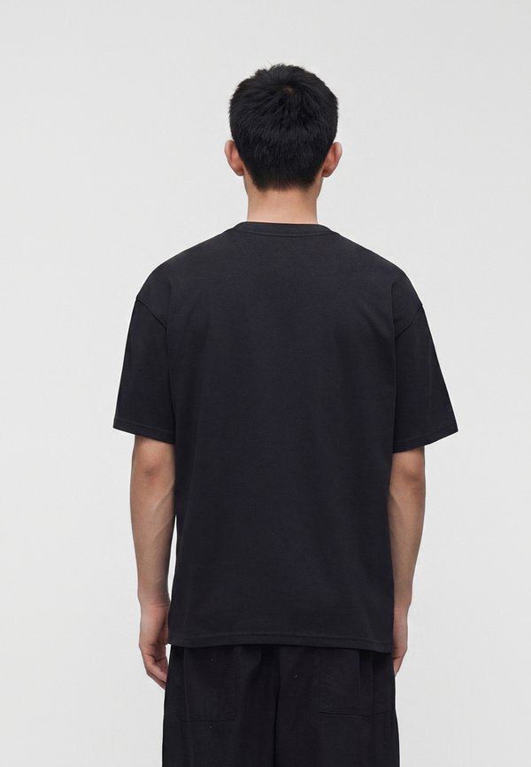 Nike SB TEE MY FRIENDS UNISEX