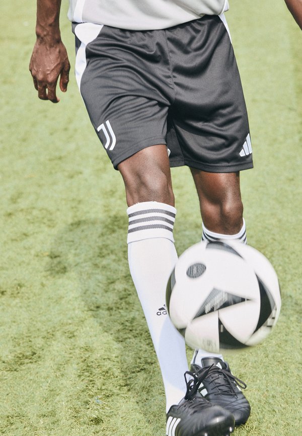 adidas Performance JUVENTUS TURIN HOME SHORT - Club wear - black/white