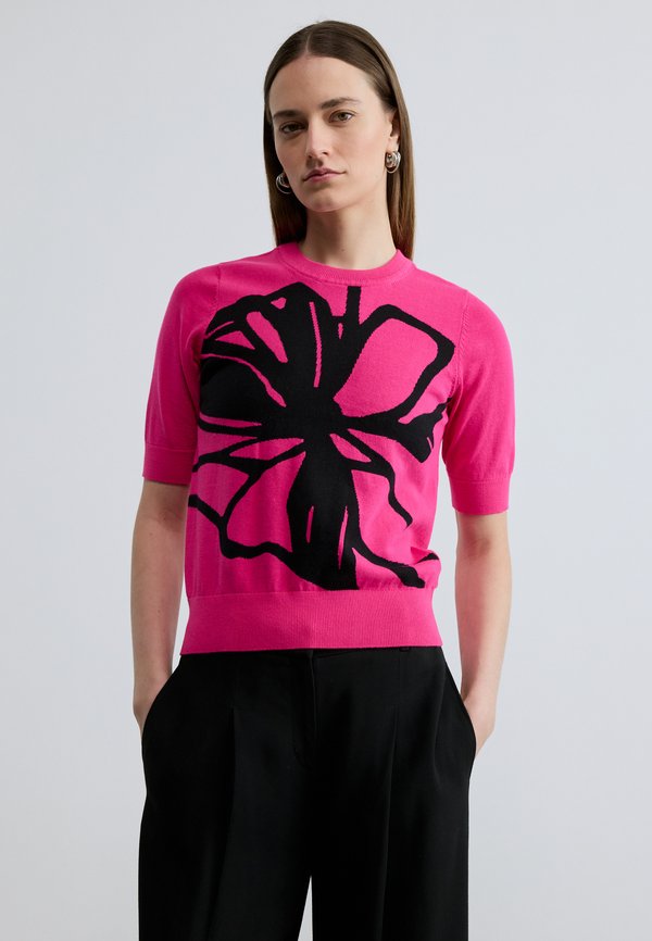 DKNY GRAFFITI FLORAL