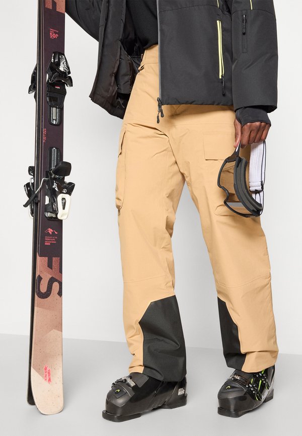 Peak Performance EDGE INSULATED CARGO PANTS