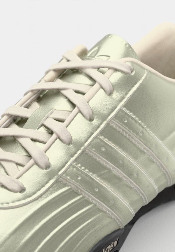 adidas Originals ADIRACER