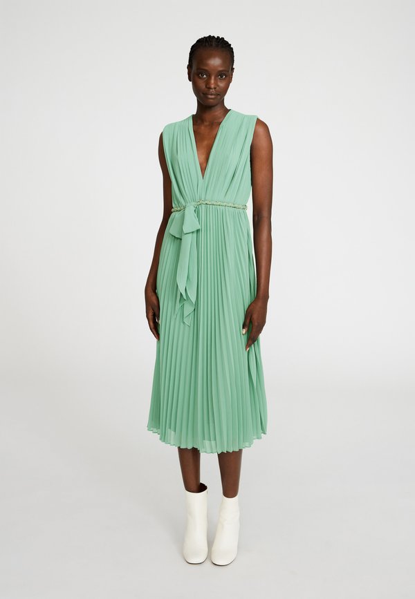 Claudie Pierlot ROXY