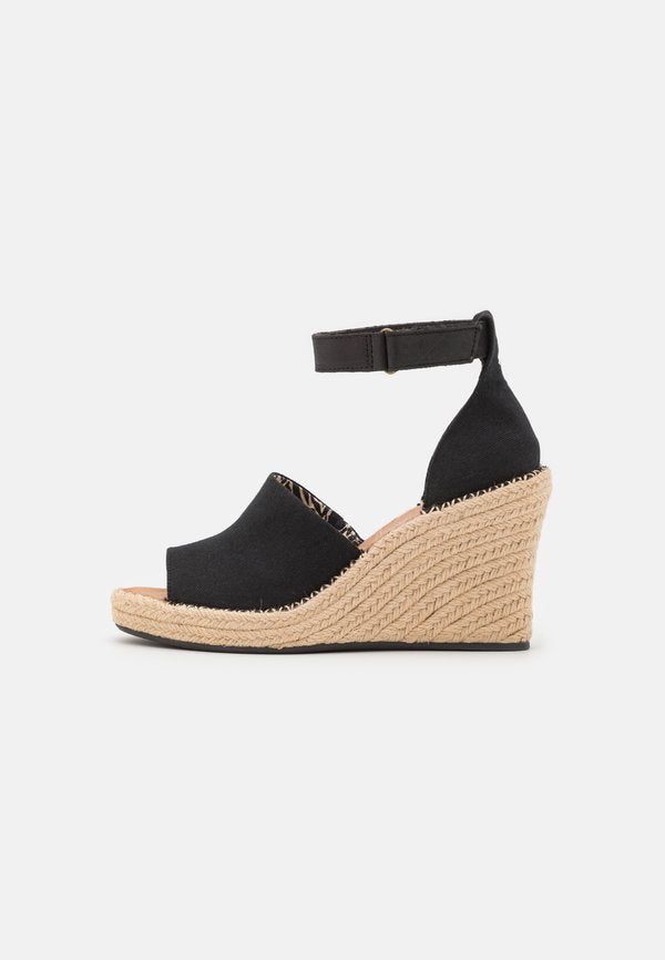 TOMS MARISOL