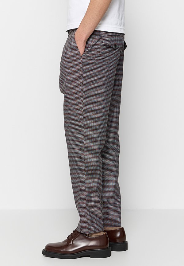 Scotch & Soda FINCH