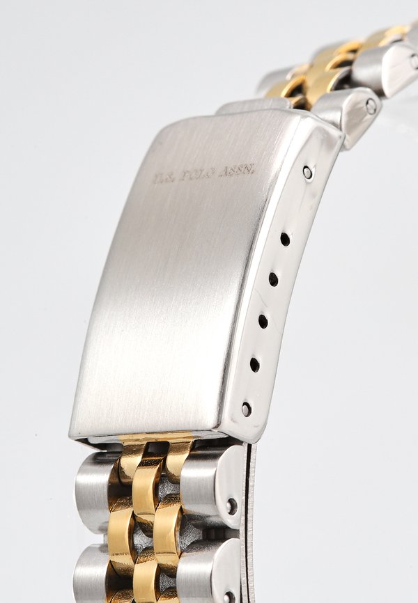 U.S. Polo Assn.